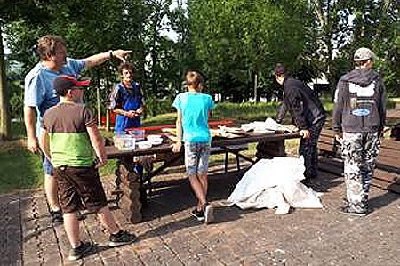 Wieder aktiv � die neuen flei&szlig;igen Helfer im Kyffh&auml;userkreis (Foto: Landratsamt Kyffh&auml;userkreis)