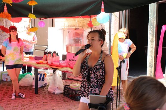 B&uuml;rgermeister d&uuml;rfen nicht nass gemacht werden (Foto: Karl-Heinz Herrmann)