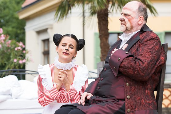 Pfiffige Magd angelt sich Mann (Foto: Andr&aacute;s Dobi)