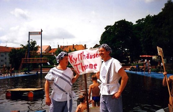 Alte Bademoden gesucht (Foto: Stadtmarketing Bad Frankenhausen)