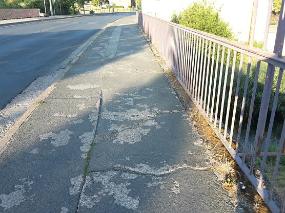 Stolperfalle Wipperbr&uuml;cke (Foto: Karl-Heinz Herrmann)