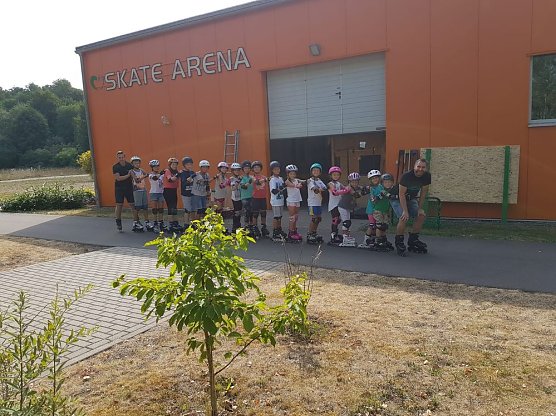 Abschlusspr&uuml;fung des Inlineskatekurses (Foto: Team Skate Arena)