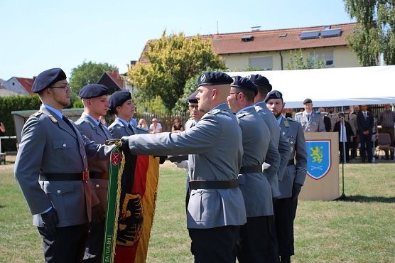 Wieder feierliche Vereidigung in Berka (Foto: Karl-Heinz Herrmann) Wieder feierliche Vereidigung in Berka (Foto: Karl-Heinz Herrmann)