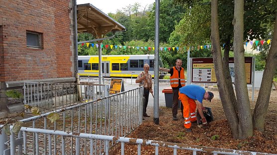 Letzte Vorbereitung zum 13. Unstrutbahnfest (Foto: IG Unstrutbahn)