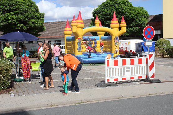 Sommerfest Düne (Foto: Karl-Heinz Herrmann) Sommerfest Düne (Foto: Karl-Heinz Herrmann)