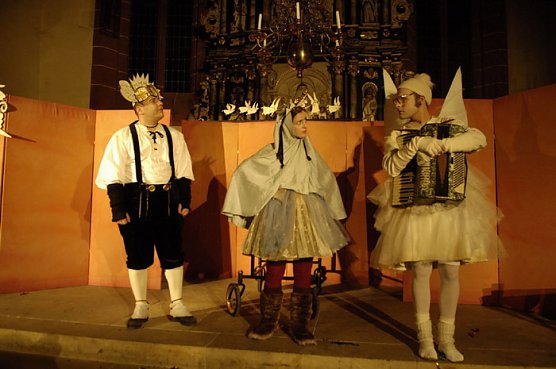 Die gesamte Weihnachtsgeschichte (Foto: Kunsthof Friedrichsrode) Die gesamte Weihnachtsgeschichte (Foto: Kunsthof Friedrichsrode)