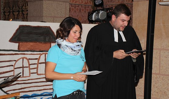 Kita-Jubiläum wie Volksfest gefeiert (Foto: Karl-Heinz Herrmann) Kita-Jubiläum wie Volksfest gefeiert (Foto: Karl-Heinz Herrmann)