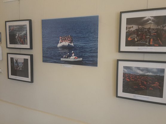 Fotografische Ausstellung ”kleine Füße, weiter Weg” in Sondershausen (Foto: Karl-Heinz Herrmann) Fotografische Ausstellung ”kleine Füße, weiter Weg” in Sondershausen (Foto: Karl-Heinz Herrmann)