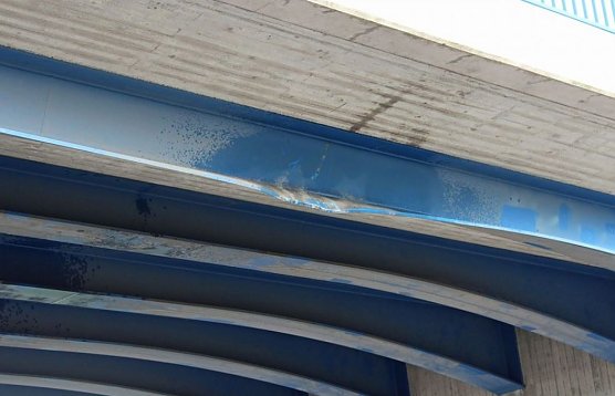 So sieht es an der Brücke der B4 aus (Foto: Karl-Heinz Herrmann) So sieht es an der Brücke der B4 aus (Foto: Karl-Heinz Herrmann)