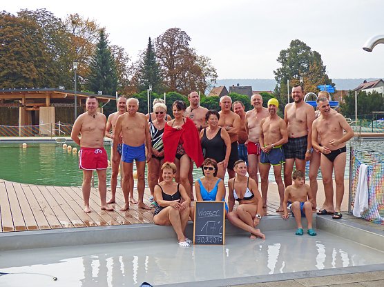Abbaden im Solewasser-Vitalpark Bad Frankenhausen (Foto: Stadtmarketing Bad Frankenhausen) Abbaden im Solewasser-Vitalpark Bad Frankenhausen (Foto: Stadtmarketing Bad Frankenhausen)