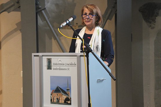 20 Einrichtungen "Kulturkindergarten/Kulturschule" ausgezeichnet (Foto: Karl-Heinz Herrmann) 20 Einrichtungen "Kulturkindergarten/Kulturschule" ausgezeichnet (Foto: Karl-Heinz Herrmann)