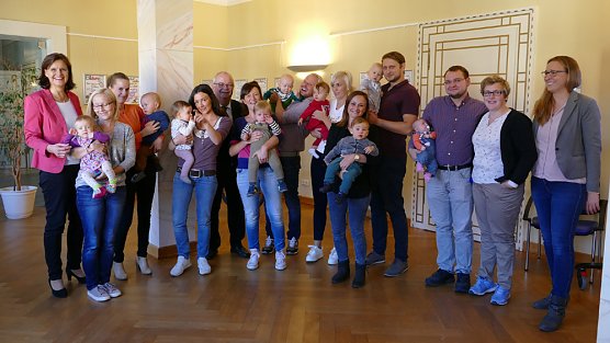Babytreffen im Landratsamt Kyffhäuserkreis (Foto: Landratsamt Kyffhäuserkreis) Babytreffen im Landratsamt Kyffhäuserkreis (Foto: Landratsamt Kyffhäuserkreis)