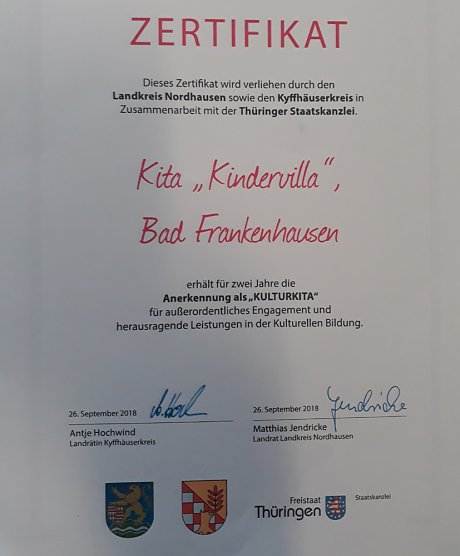 &Uuml;berraschung, Riesenfreude und Stolz in der Kindervilla (Foto: Kindervilla)