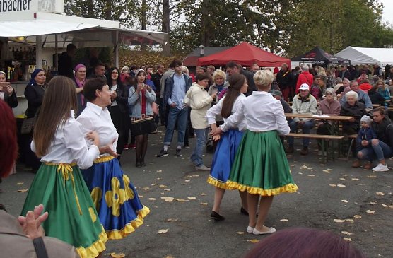 15 Jahre Kartoffelmarkt in Rockensußra (Foto: Thomas Leipold) 15 Jahre Kartoffelmarkt in Rockensußra (Foto: Thomas Leipold)