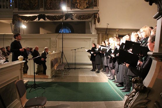 Chor- und Orgelkonzert in Sondershausen (Foto: Karl-Heinz Herrmann)