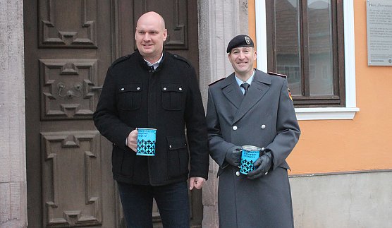 Für die Pflege von Kriegsgräbern gesammelt (Foto: Karl-Heinz Herrmann) Für die Pflege von Kriegsgräbern gesammelt (Foto: Karl-Heinz Herrmann)