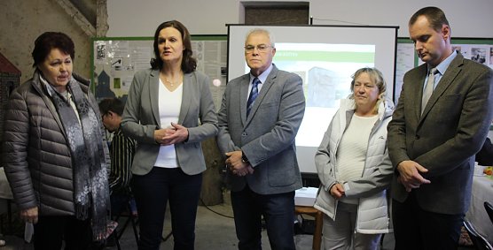 Mittel für neuen Radweg (Foto: Karl-Heinz Herrmann) Mittel für neuen Radweg (Foto: Karl-Heinz Herrmann)