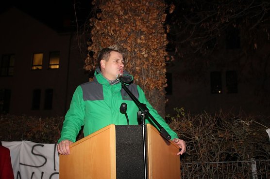 Bad Frankenhausen zeigt sich solidarisch (Foto: Karl-Heinz Herrmann) Bad Frankenhausen zeigt sich solidarisch (Foto: Karl-Heinz Herrmann)