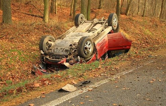 Heckscheibe eingeschlagen und mehr (Foto: Silvio Dietzel)