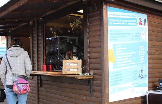 Kunsteisbahn in Sondershausen er&ouml;ffnet (Foto: Karl-Heinz Herrmann)