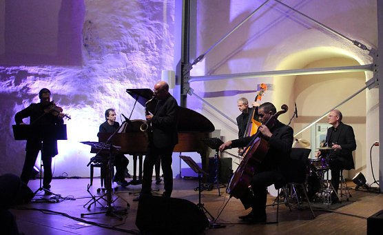 GJG in der Cruciskirche (Foto: Karl-Heinz Herrmann) GJG in der Cruciskirche (Foto: Karl-Heinz Herrmann)