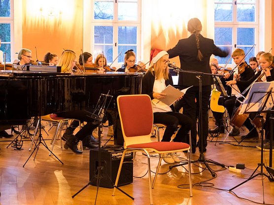 Viel Beifall für Musikschüler (Foto: Landratsamt Kyffhäuserkreis) Viel Beifall für Musikschüler (Foto: Landratsamt Kyffhäuserkreis)