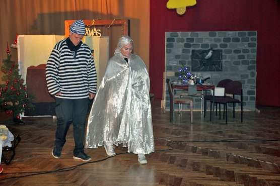 Weihnachtsm&auml;rchen f&uuml;r Kinder (Foto: Karl-Heinz Herrmann)