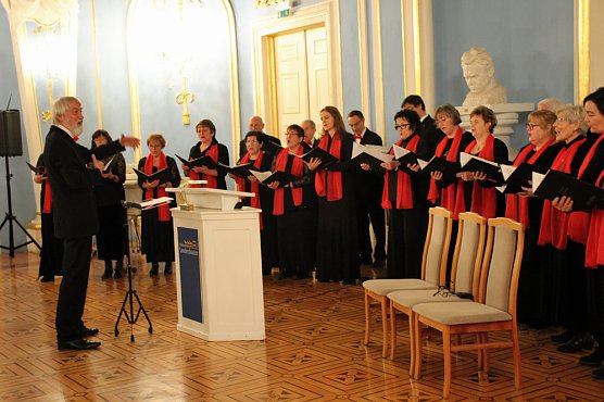 Sohn der Stadt geehrt (Foto: Karl-Heinz Herrmann)