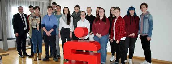 Die Sieger im Planspiel stehen fest! (Foto: Karl-Heinz Herrmann) Die Sieger im Planspiel stehen fest! (Foto: Karl-Heinz Herrmann)