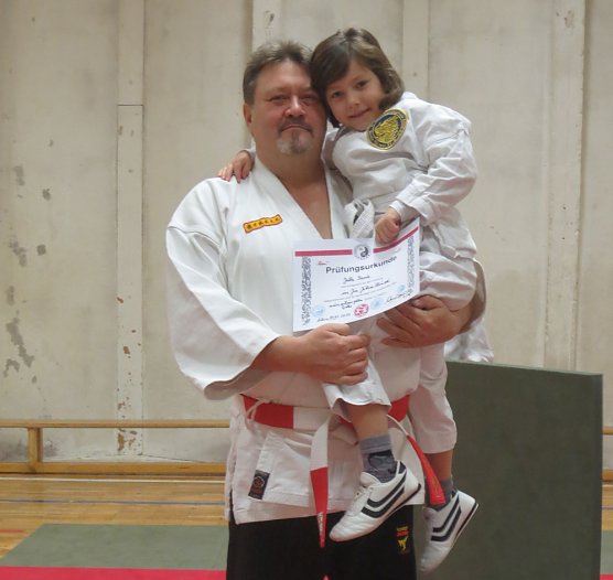 Vereinspr&uuml;fungen in der Kampfkunstschule (Foto: Werner Bank)