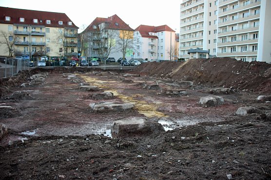 Vorbereitungsarbeiten beginnen (Foto: Karl-Heinz Herrmann)