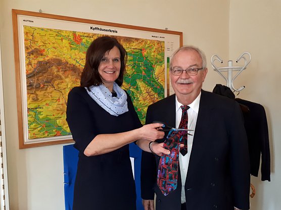 Da viel so mancher Schlips (Foto: Landratsamt Kyffh&auml;userkreis)