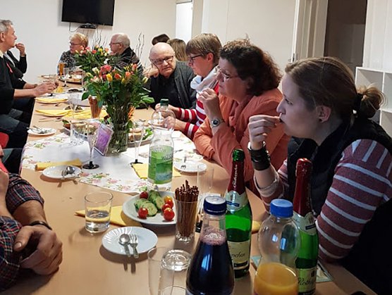 Feiern und beraten (Foto: Die Linke Bad Frankenhausen)