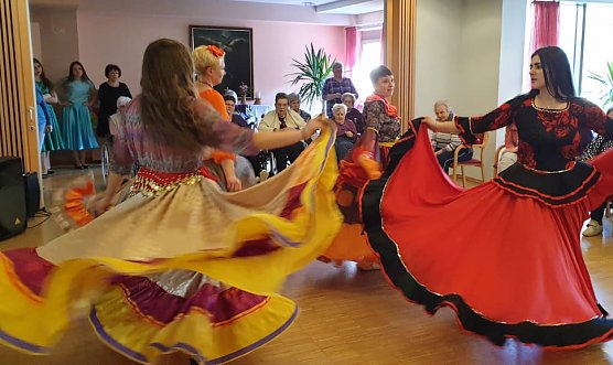 Vor Senioren getanzt (Foto: Katharina Weizel) Vor Senioren getanzt (Foto: Katharina Weizel)