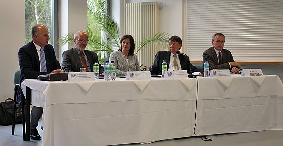 Probleme bei der Landwirtschaft diskutiert (Foto: Karl-Heinz Herrmann)