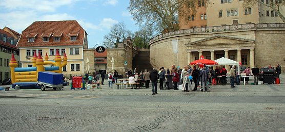 Familie im Mittelpunkt (Foto: Karl-Heinz Herrmann)