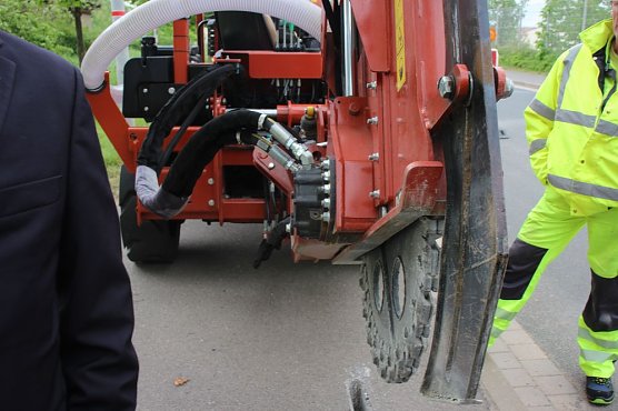 Offizieller Baustart zum gef&ouml;rderten Breitbandausbau (Foto: Karl-Heinz Herrmann)