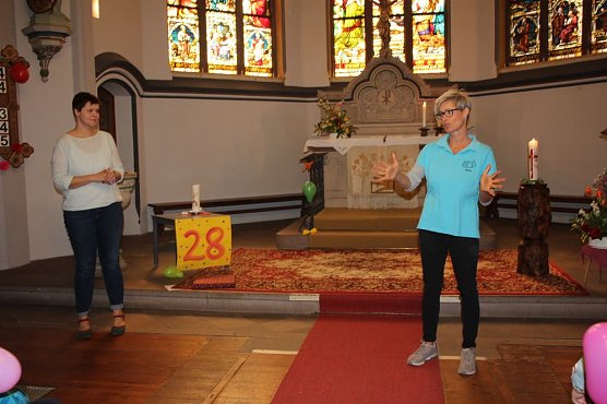 Geburtstag gefeiert (Foto: Karl-Heinz Herrmann) Geburtstag gefeiert (Foto: Karl-Heinz Herrmann)