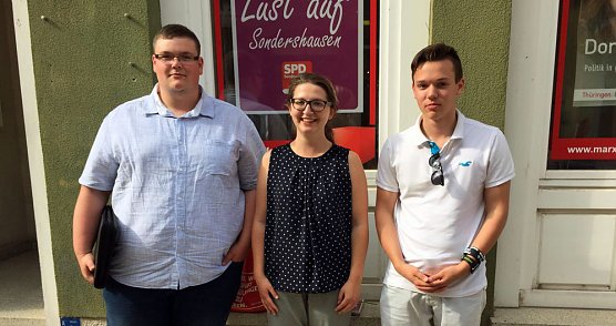 Jusos Kyffhäuserkreis wählen neuen Vorstand (Foto: Jusos Kyf) Jusos Kyffhäuserkreis wählen neuen Vorstand (Foto: Jusos Kyf)