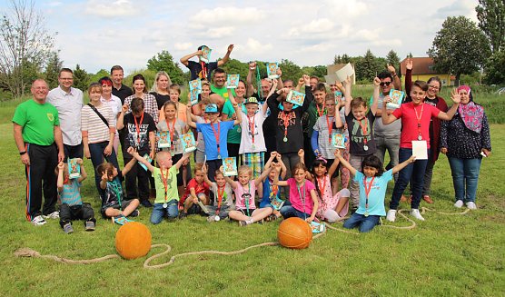 Fröhliches Kindersportfest beim AC Germania Artern (Foto: Manja Braunsdorf) Fröhliches Kindersportfest beim AC Germania Artern (Foto: Manja Braunsdorf)