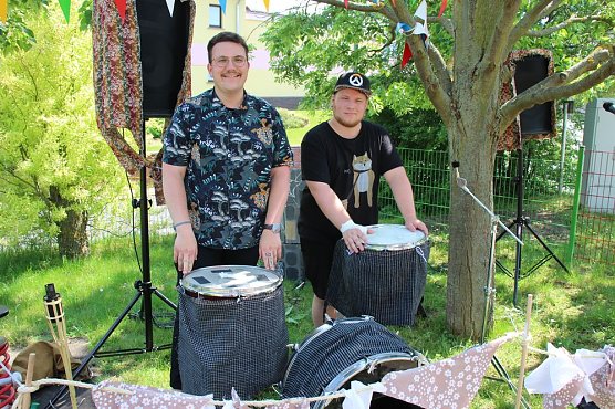 Sommerfest in der "Arche Noah" (Foto: Karl-Heinz Herrmann) Sommerfest in der "Arche Noah" (Foto: Karl-Heinz Herrmann)
