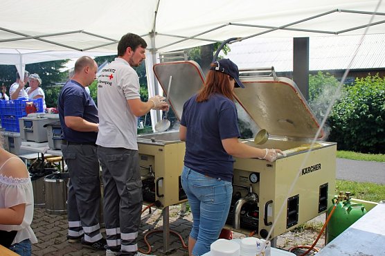 Gelungenes Radwegsfest ruft nach Wiederholung (Foto: Karl-Heinz Herrmann) Gelungenes Radwegsfest ruft nach Wiederholung (Foto: Karl-Heinz Herrmann)