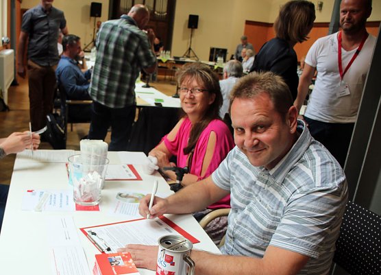 Tolle Aktion im Stadtrat (Foto: Karl-Heinz Herrmann)
