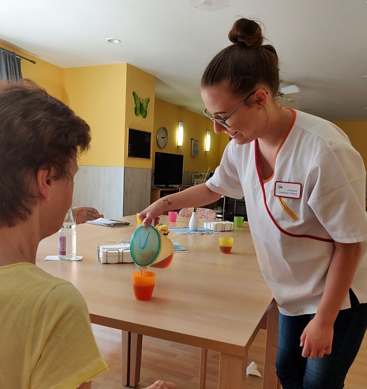 Perspektivwechsel für AOK-Azubi (Foto: AOK Plus) Perspektivwechsel für AOK-Azubi (Foto: AOK Plus)