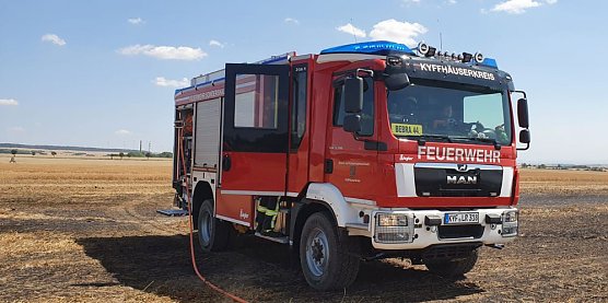 Flächenbrand (Foto: Feuerwehr Quelle: Silvio Dietzel) Flächenbrand (Foto: Feuerwehr Quelle: Silvio Dietzel)