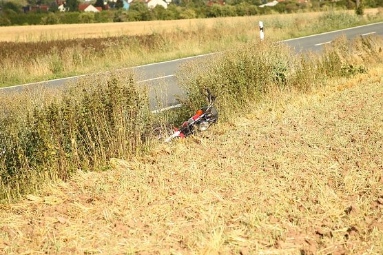 Schwerer Verkehrsunfall (Foto: Silvio Dietzel) Schwerer Verkehrsunfall (Foto: Silvio Dietzel)