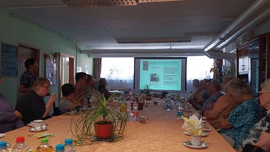 10.000 Seiten (Foto: Dorothea Kieper)