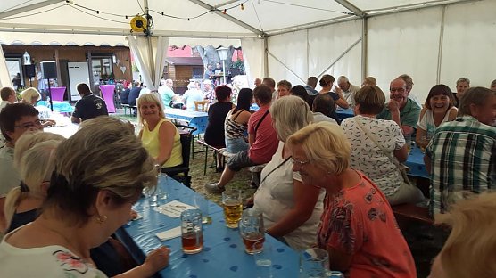 Gartenfest gefeiert (Foto: Sandra Blunk)