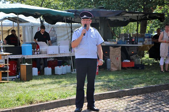 Feuerwehrfest mit Kindersachenbasar (Foto: Karl-Heinz Herrmann)