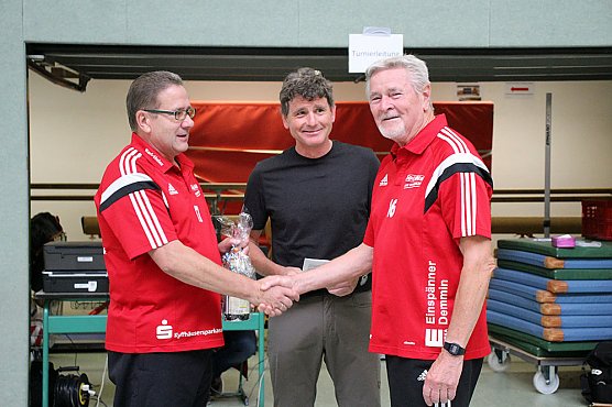 Bereits das 8. Turnier gestartet (Foto: Karl-Heinz Herrmann) Bereits das 8. Turnier gestartet (Foto: Karl-Heinz Herrmann)